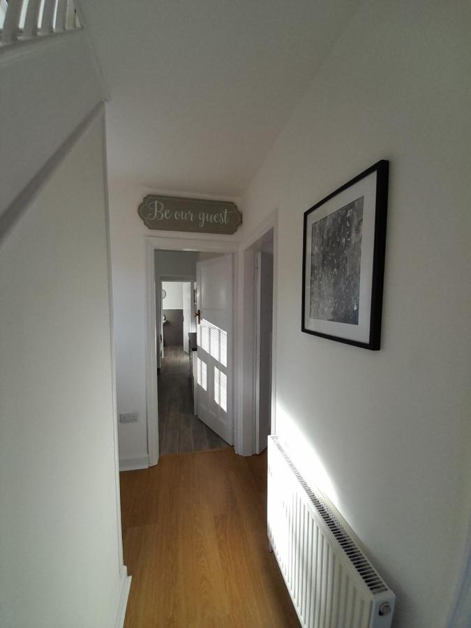 Doctors Lane Stylish 3 Bedroom Family House With Parking Melton Mowbray Exterior foto